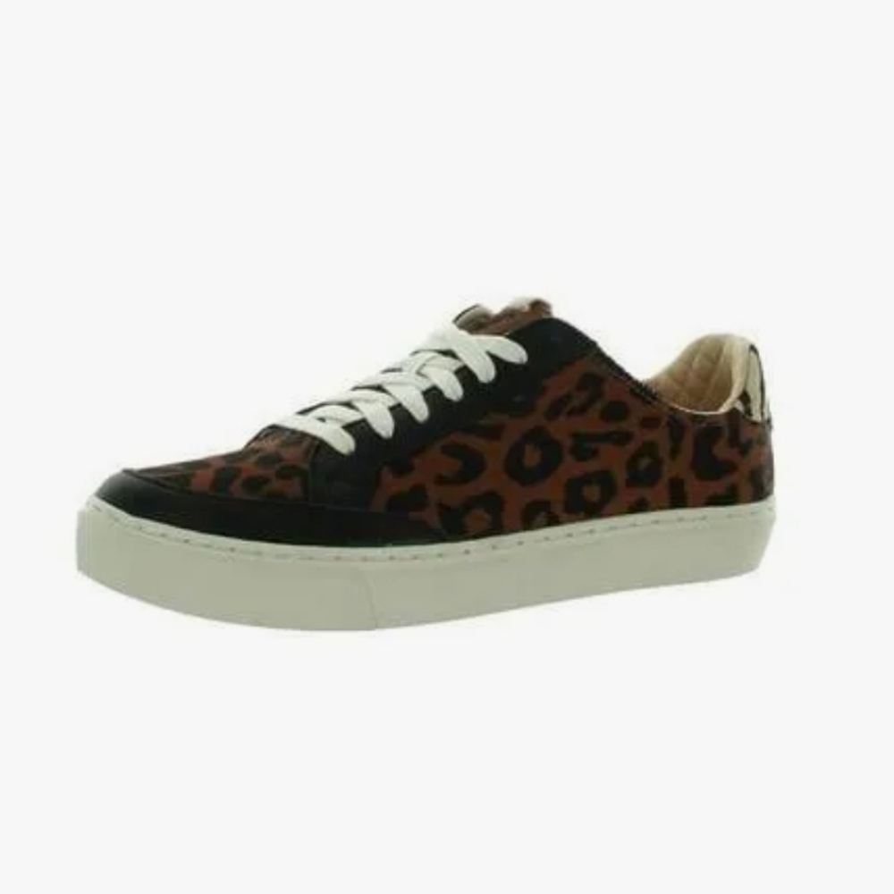 Dr. Scholls all leather lace up animal print sneaker, size 9.5 M NWOT